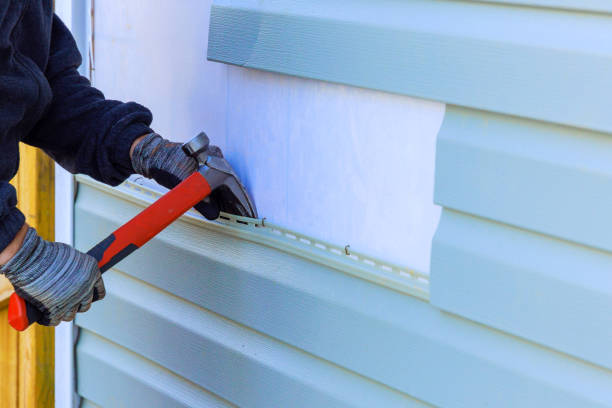 Reliable Emergency Siding Repair contractor in Fletcher, NC by Squared Siding